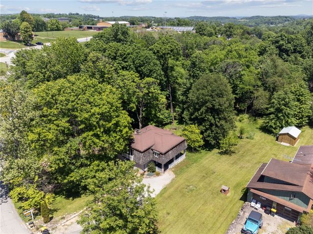 1000 WEIR DR, Rostraver, PA 15012