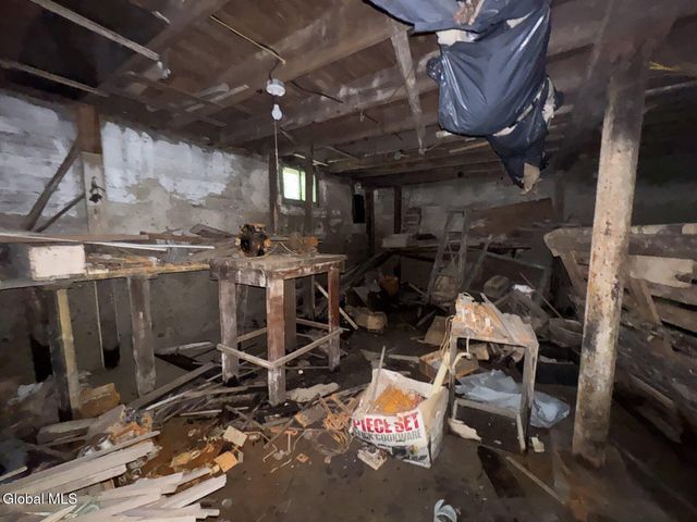 919 Twenty 5th Street, Watervliet, NY 12189