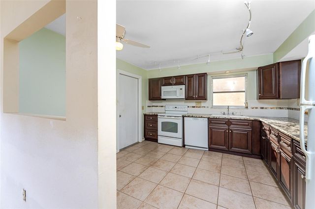 239 ANNAPOLIS LANE, Rotonda West, FL 33947