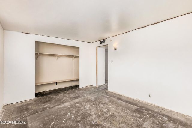 7427 E Juarez Street, Tucson, AZ 85710