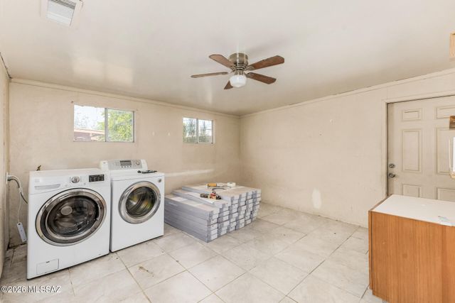 7427 E Juarez Street, Tucson, AZ 85710