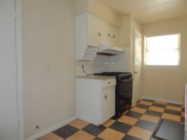 3577 Merrell Road, Dallas, TX 75229