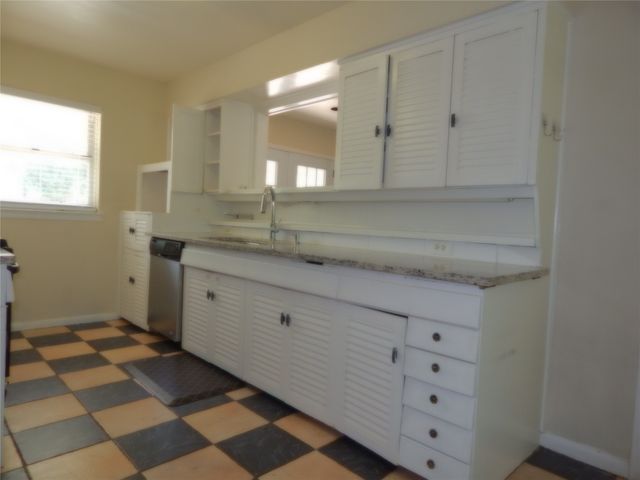 3577 Merrell Road, Dallas, TX 75229