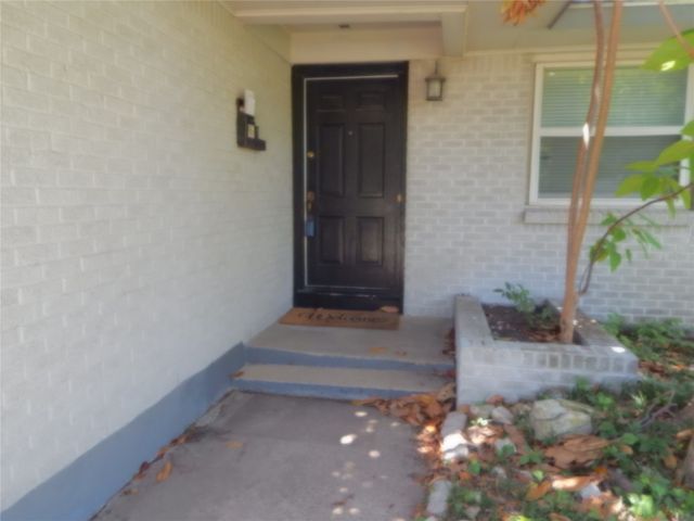 3577 Merrell Road, Dallas, TX 75229