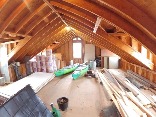 75 Autumn Street, Newport City, VT 05855