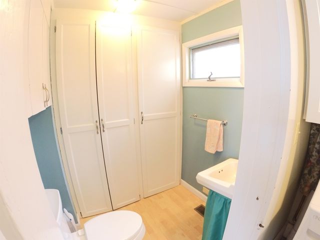 75 Autumn Street, Newport City, VT 05855