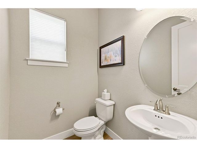 8263 Estes Park Ave, Littleton, CO 80125