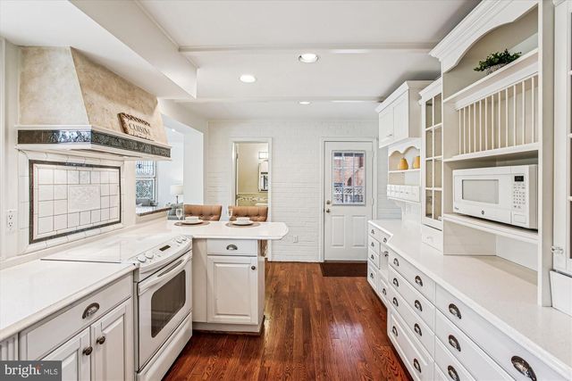 5112 LINETTE LN, Annandale, VA 22003