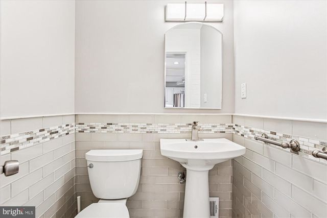 5112 LINETTE LN, Annandale, VA 22003