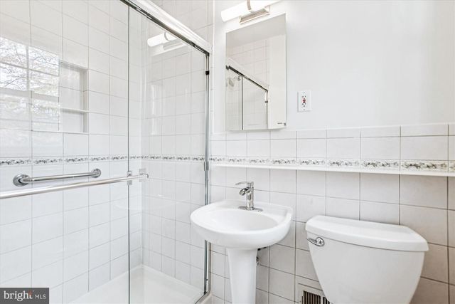 5112 LINETTE LN, Annandale, VA 22003