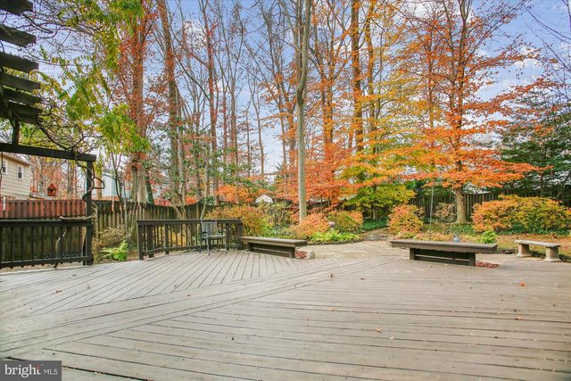 5112 LINETTE LN, Annandale, VA 22003