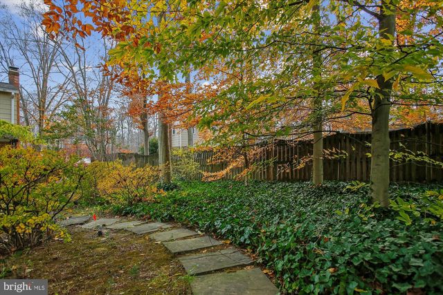 5112 LINETTE LN, Annandale, VA 22003