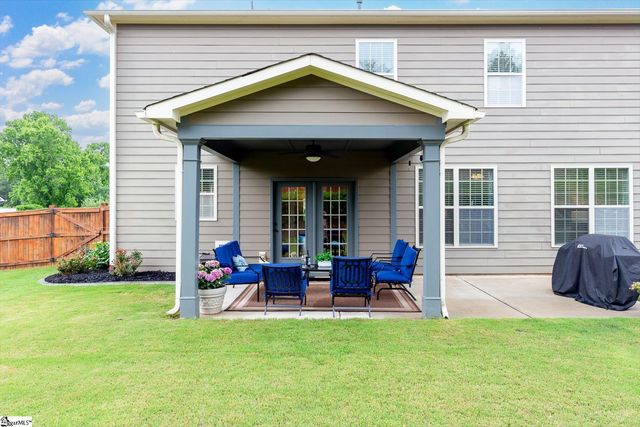 26 Wood Hollow Circle, Greer, SC 29650