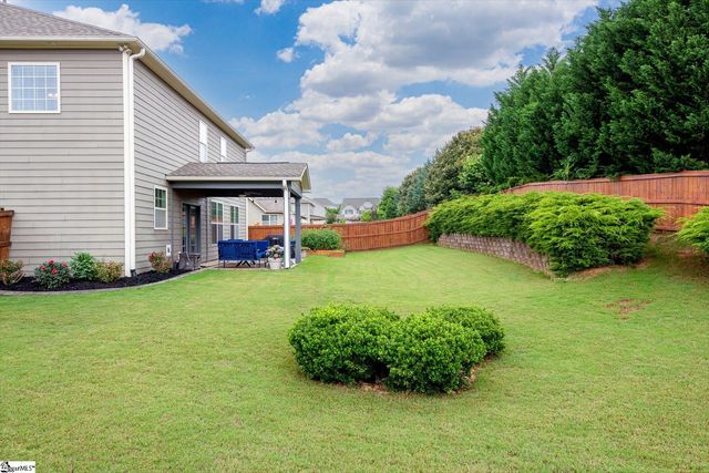 26 Wood Hollow Circle, Greer, SC 29650
