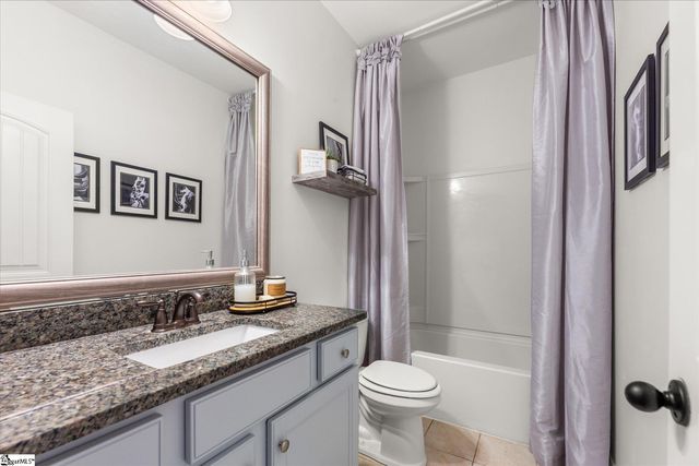 26 Wood Hollow Circle, Greer, SC 29650