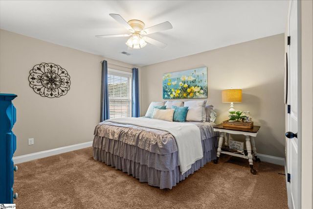 26 Wood Hollow Circle, Greer, SC 29650