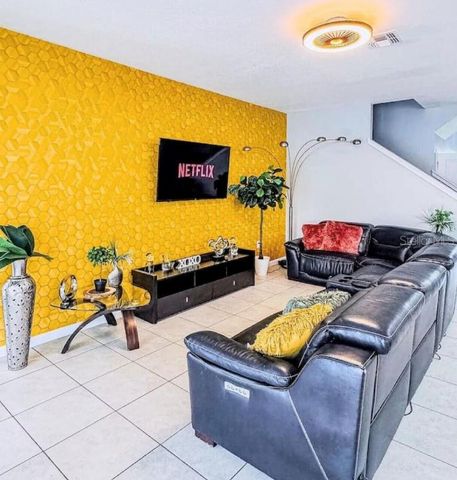 2690 CALISTOGA AVENUE, Kissimmee, FL 34741