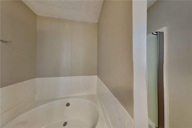 1965 Racquet Club Circle, Lawrenceville, GA 30043