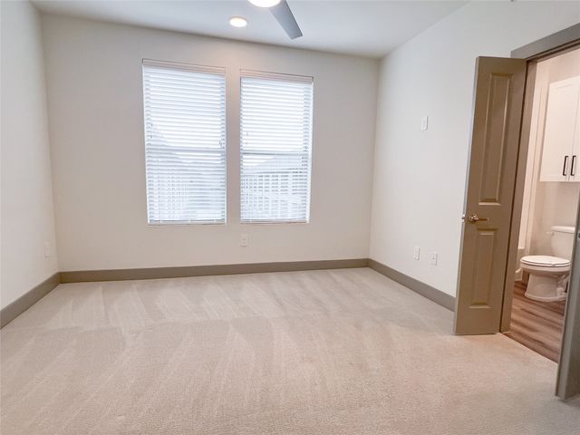 4020 McEwen Road 8115, Farmers Branch, TX 75244