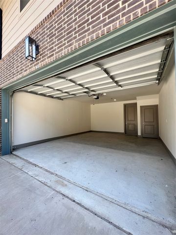 4020 McEwen Road 8115, Farmers Branch, TX 75244