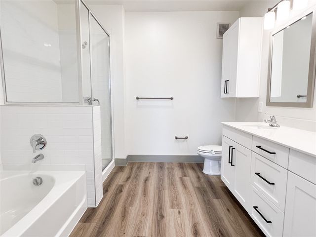 4020 McEwen Road 8115, Farmers Branch, TX 75244