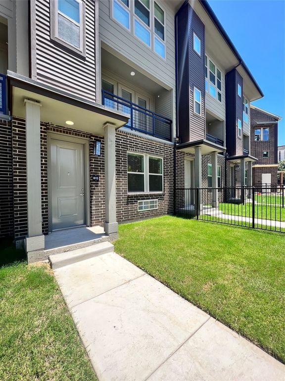 4020 McEwen Road 8115, Farmers Branch, TX 75244