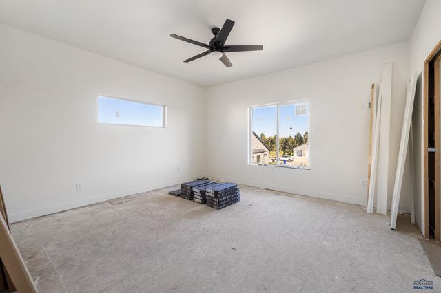 3408 TAYLOR MADE DR, Rapid City, SD 57703