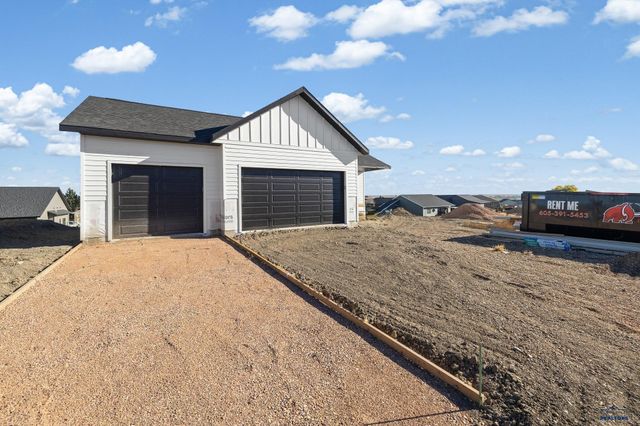 3408 TAYLOR MADE DR, Rapid City, SD 57703