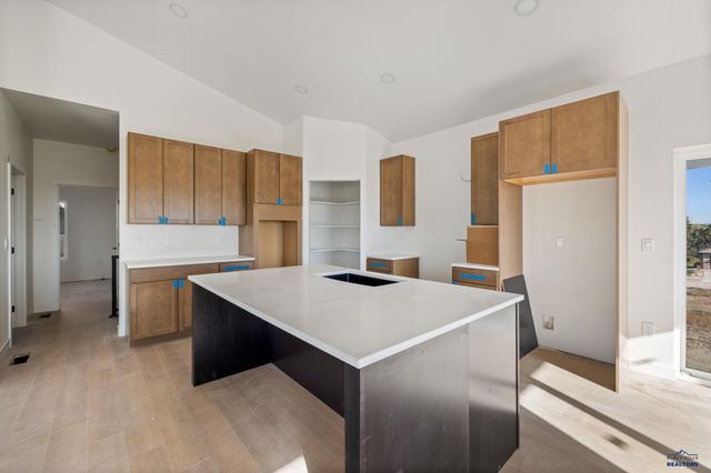 3408 TAYLOR MADE DR, Rapid City, SD 57703