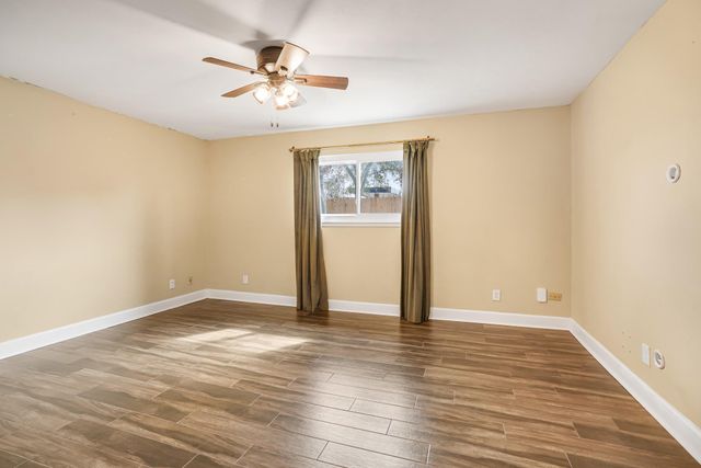 5710 Green Timbers Drive, Humble, TX 77346