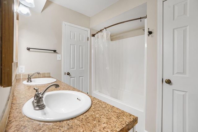 5710 Green Timbers Drive, Humble, TX 77346