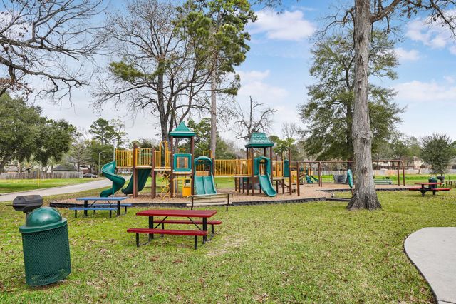 5710 Green Timbers Drive, Humble, TX 77346