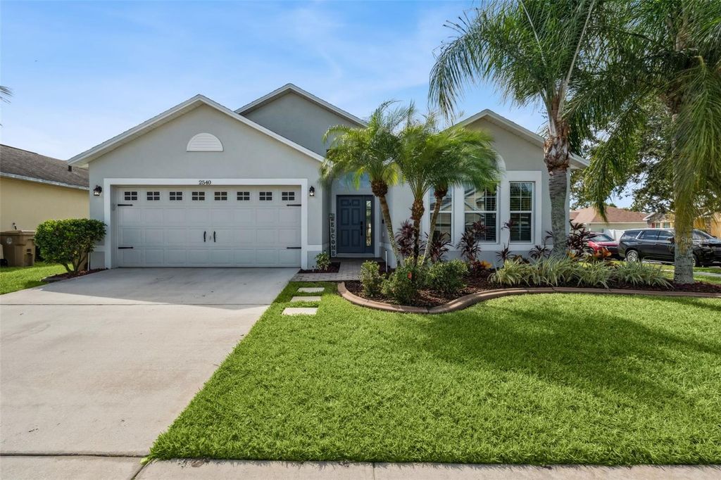 2540 HUNLEY LOOP, Kissimmee, FL 34743