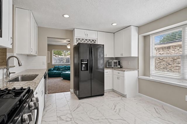 2419 Broken Elm Drive, Richmond, TX 77406