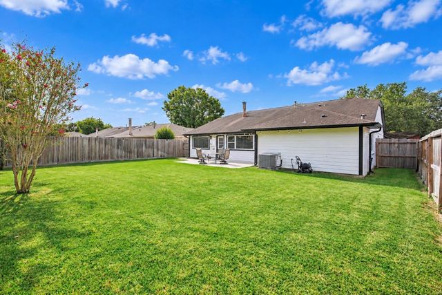 2419 Broken Elm Drive, Richmond, TX 77406