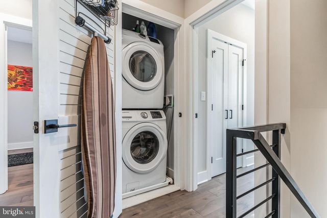 805-A JEFFERSON ST NW, Washington, DC 20011