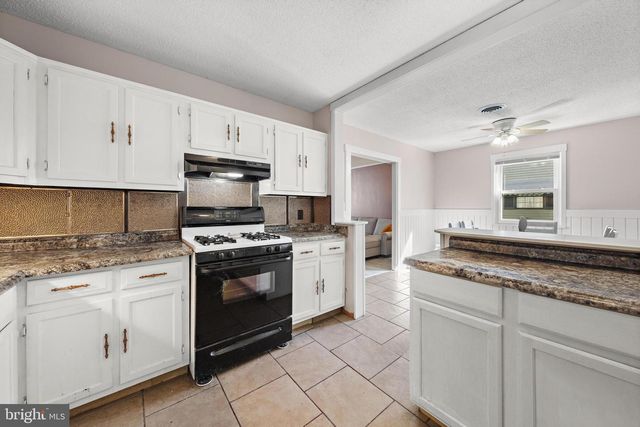 231 LEXINGTON DR, Little Egg Harbor Twp, NJ 08087