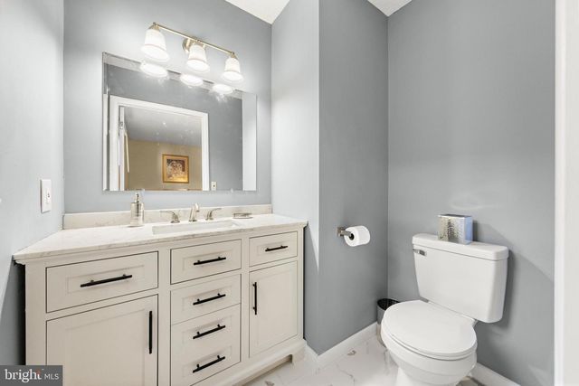 231 LEXINGTON DR, Little Egg Harbor Twp, NJ 08087