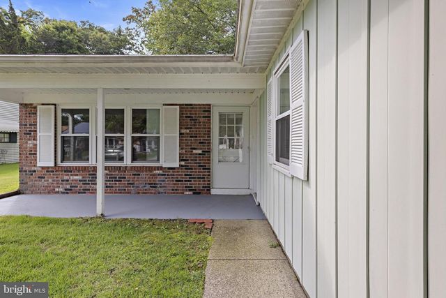231 LEXINGTON DR, Little Egg Harbor Twp, NJ 08087