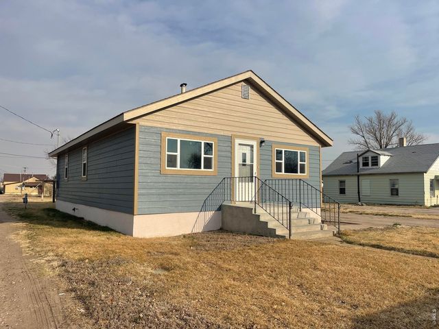 217 Nebraska Ave, Stratton, CO 80836