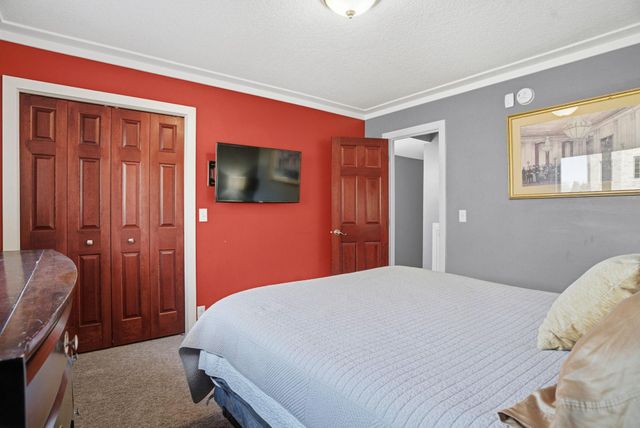 8730 Hillswick Trail, Brooklyn Park, MN 55443