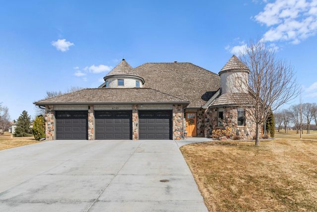 8730 Hillswick Trail, Brooklyn Park, MN 55443