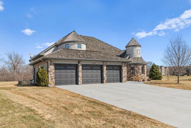 8730 Hillswick Trail, Brooklyn Park, MN 55443