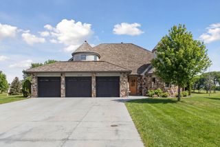 8730 Hillswick Trail, Brooklyn Park, MN 55443