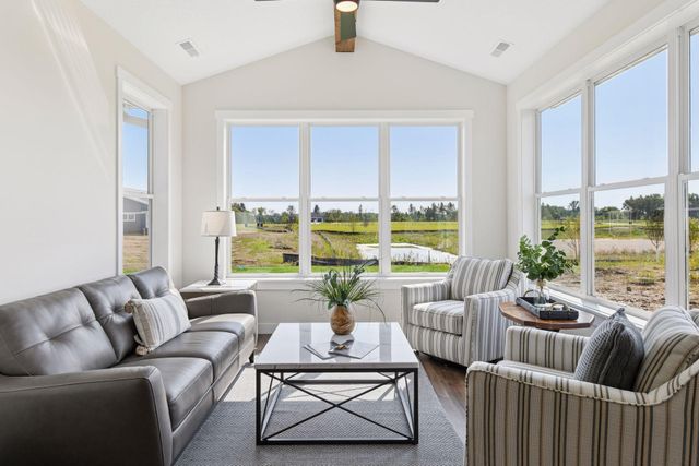 1491 Kenai Place, River Falls, WI 54022