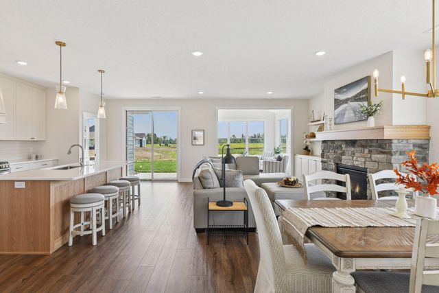 1491 Kenai Place, River Falls, WI 54022