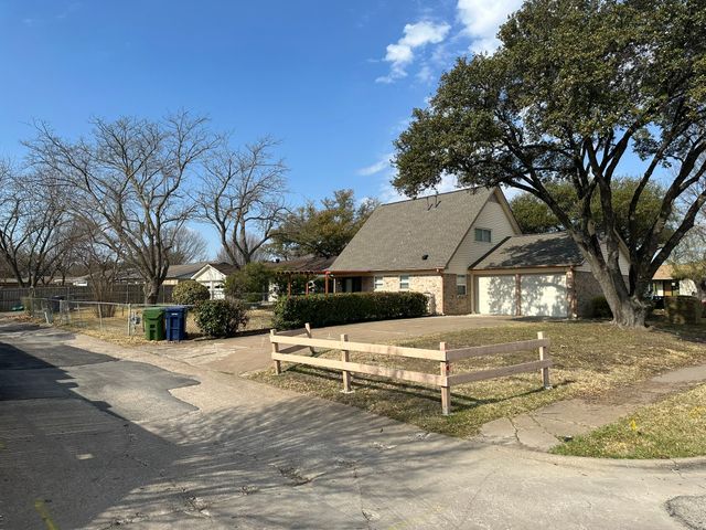 1002 Tahoe Drive, Garland, TX 75043