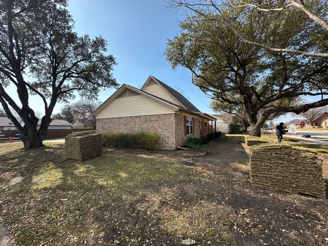 1002 Tahoe Drive, Garland, TX 75043