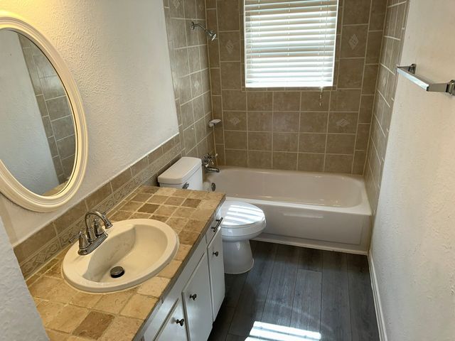 1002 Tahoe Drive, Garland, TX 75043