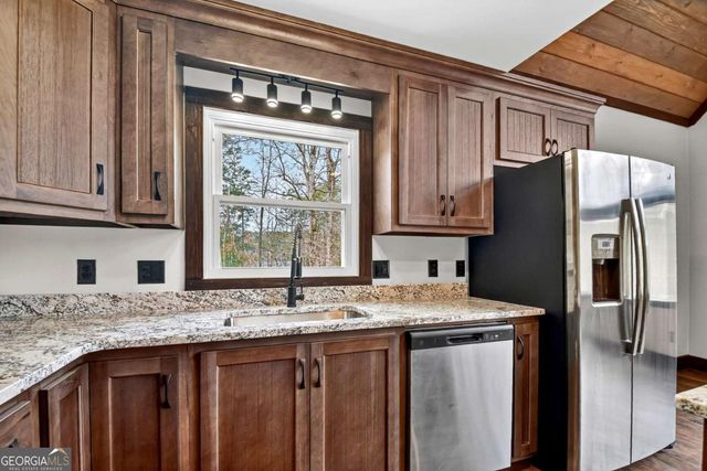 772 Heritage Way, Ellijay, GA 30540